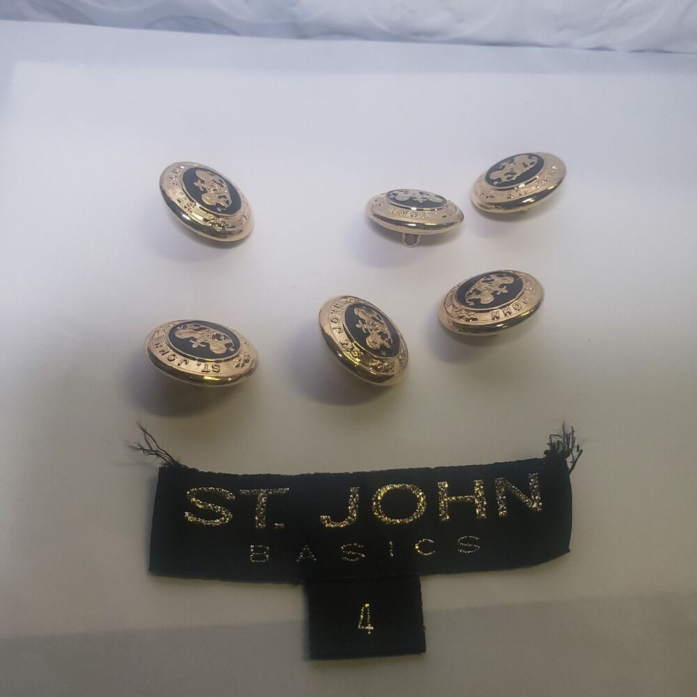 Vintage St. John 6 Gold-tone black enamel shank button Heraldic lion crest .75"